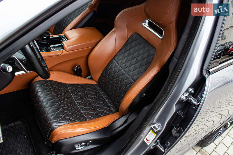 Позашляховик / Кросовер Jaguar F-Pace 2019 в Львові