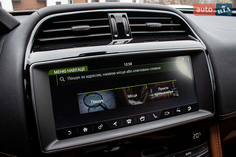 Позашляховик / Кросовер Jaguar F-Pace 2019 в Львові