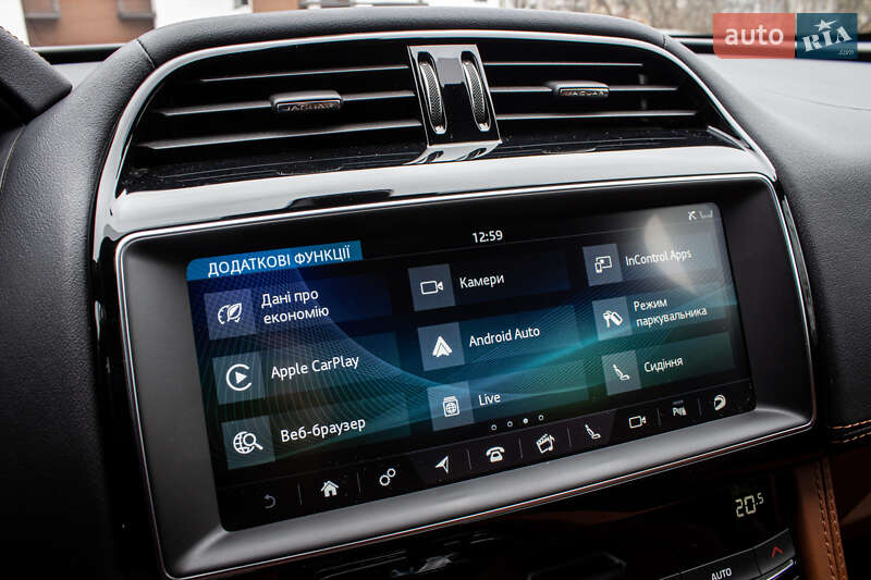 Позашляховик / Кросовер Jaguar F-Pace 2019 в Львові