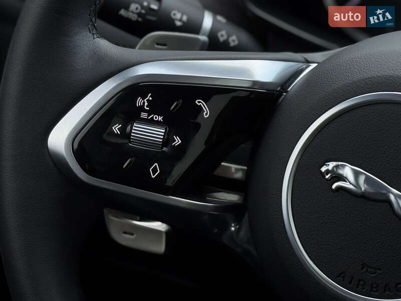 Внедорожник / Кроссовер Jaguar F-Pace 2023 в Киеве
