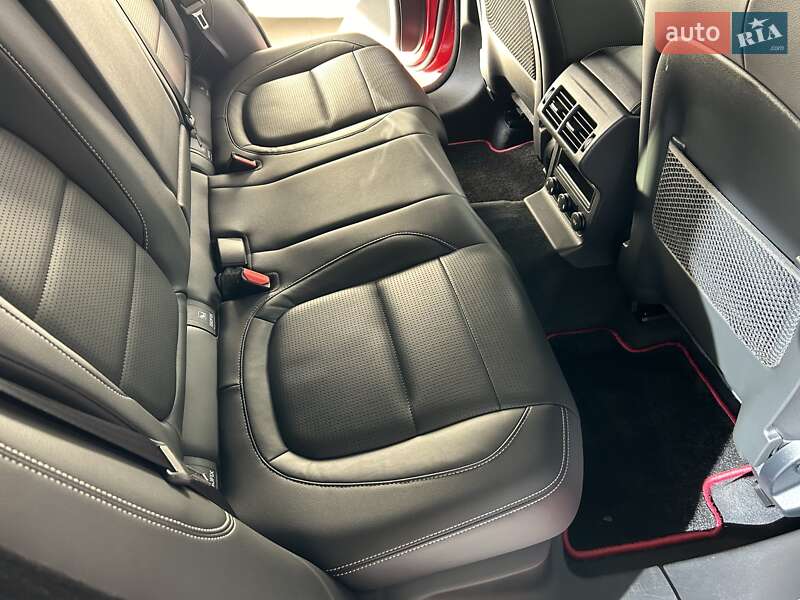 Внедорожник / Кроссовер Jaguar F-Pace 2017 в Хмельницком фото 12 Внедорожник / Кроссовер Jaguar F-Pace 2017 в Хмельницком