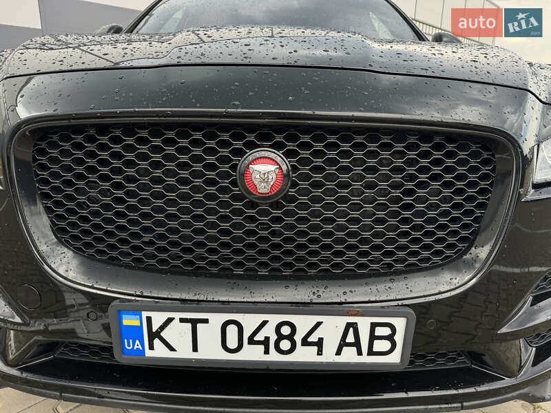 Внедорожник / Кроссовер Jaguar F-Pace 2016 в Ивано-Франковске
