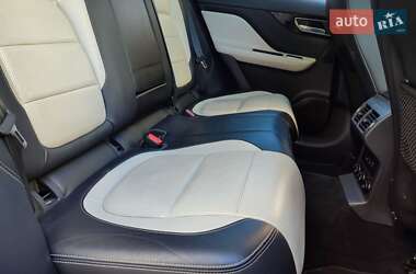Позашляховик / Кросовер Jaguar F-Pace 2017 в 