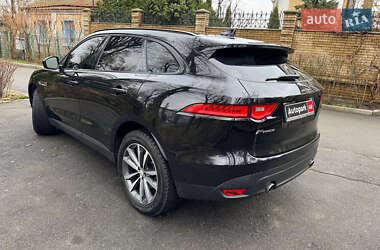Внедорожник / Кроссовер Jaguar F-Pace 2017 в 