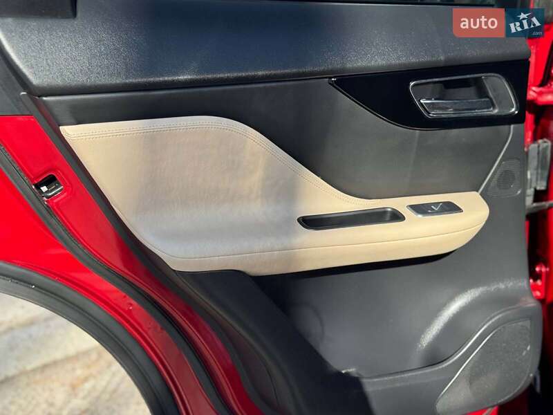 Внедорожник / Кроссовер Jaguar F-Pace 2018 в Киеве