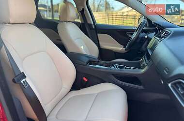 Позашляховик / Кросовер Jaguar F-Pace 2018 в 