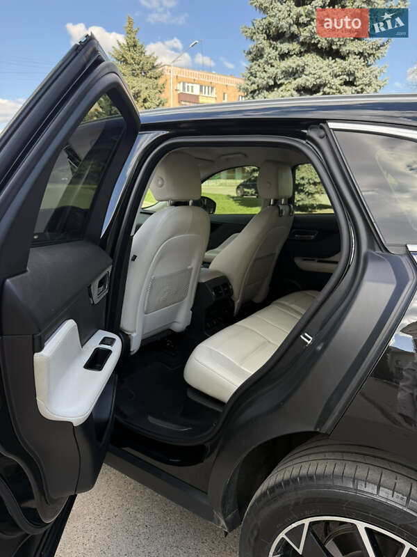 Позашляховик / Кросовер Jaguar F-Pace 2019 в Лубнах