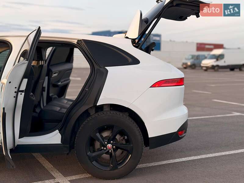Внедорожник / Кроссовер Jaguar F-Pace 2017 в Львове