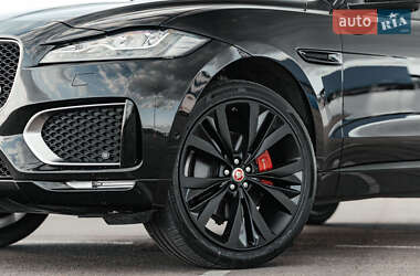 Внедорожник / Кроссовер Jaguar F-Pace 2019 в 