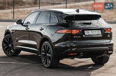 Внедорожник / Кроссовер Jaguar F-Pace 2019 в 