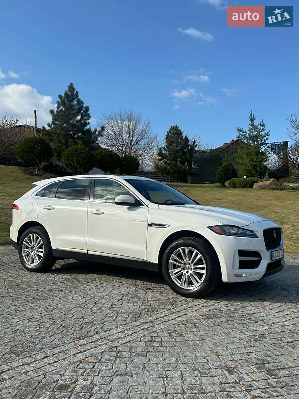 Внедорожник / Кроссовер Jaguar F-Pace 2016 в Киеве