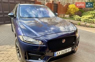 Позашляховик / Кросовер Jaguar F-Pace 2017 в 