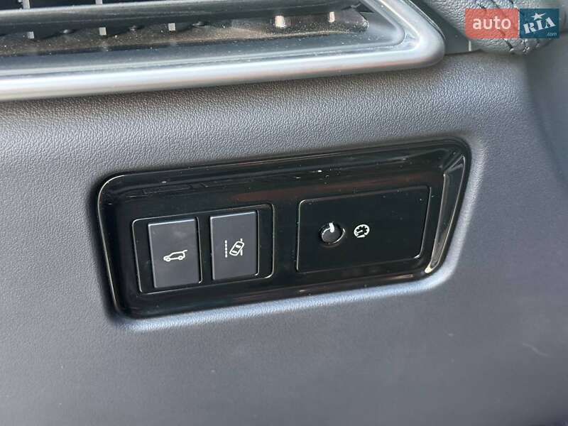 Позашляховик / Кросовер Jaguar F-Pace 2017 в Хмельницькому фото 39 Позашляховик / Кросовер Jaguar F-Pace 2017 в Хмельницькому