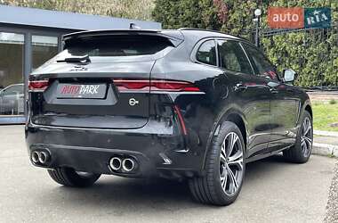 Внедорожник / Кроссовер Jaguar F-Pace 2023 в 
