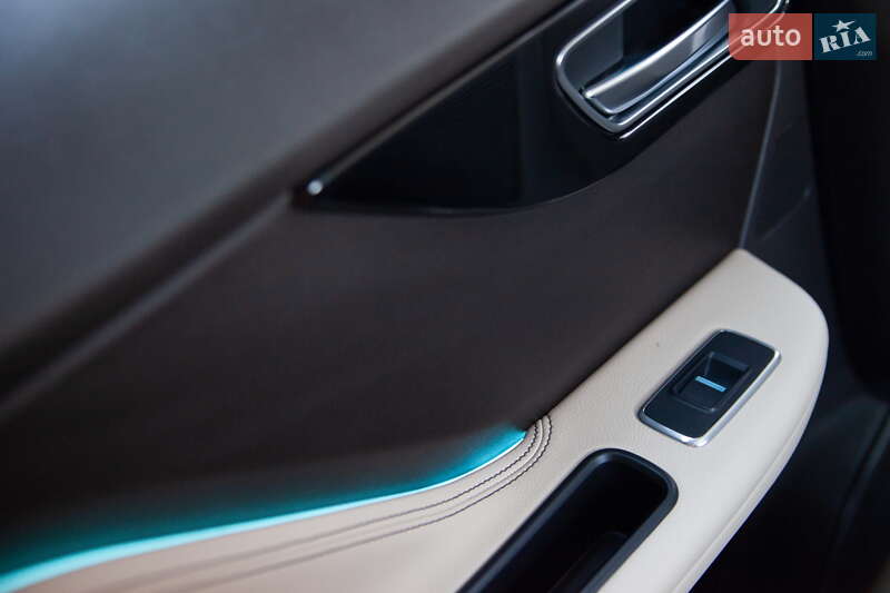 Внедорожник / Кроссовер Jaguar F-Pace 2016 в Киеве фото 20 Внедорожник / Кроссовер Jaguar F-Pace 2016 в Киеве