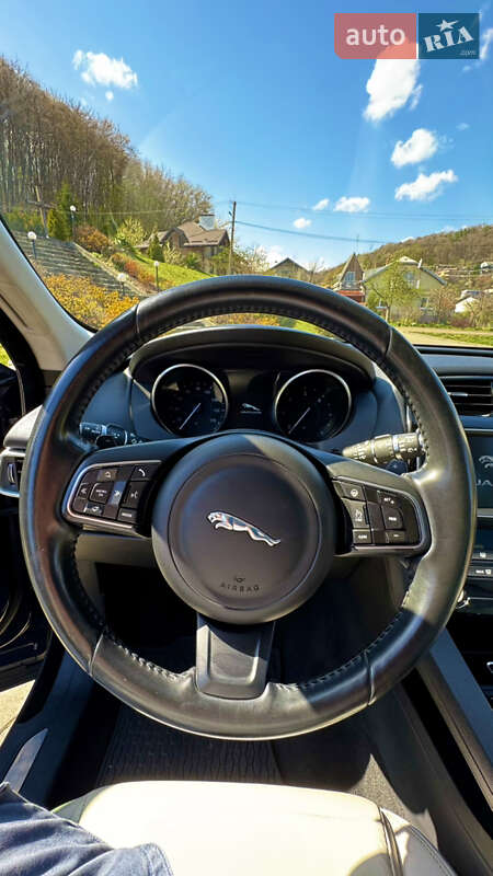 Внедорожник / Кроссовер Jaguar F-Pace 2017 в Львове