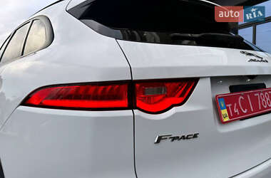 Позашляховик / Кросовер Jaguar F-Pace 2017 в 
