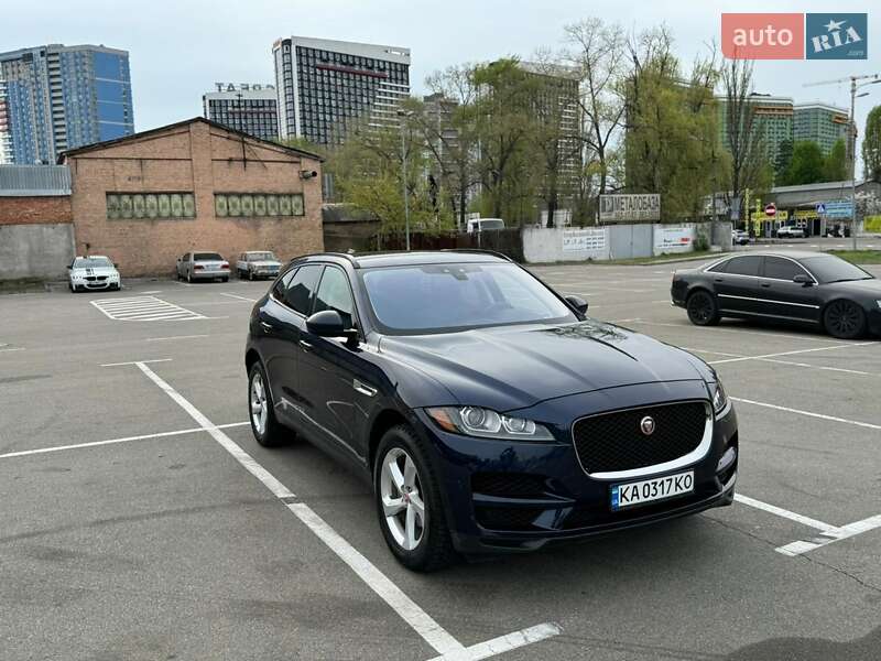 Внедорожник / Кроссовер Jaguar F-Pace 2017 в Киеве