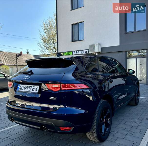 Внедорожник / Кроссовер Jaguar F-Pace 2020 в 