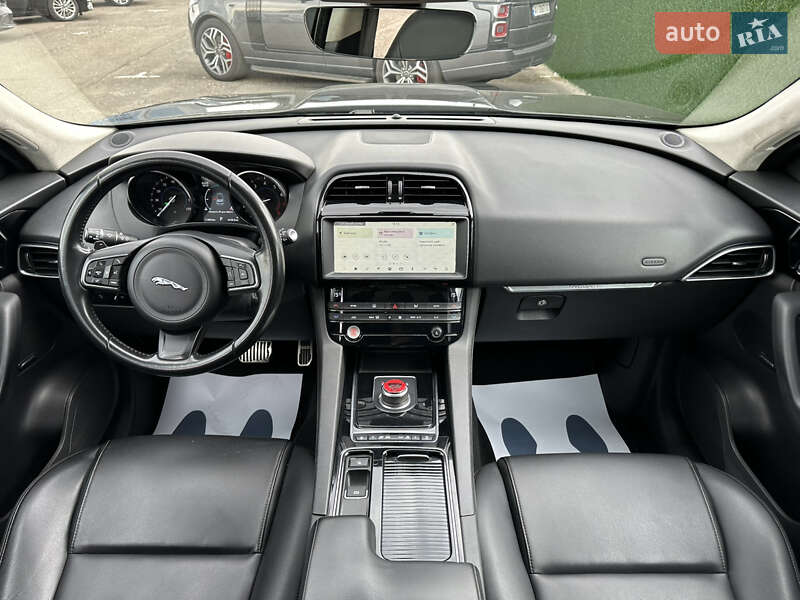Позашляховик / Кросовер Jaguar F-Pace 2018 в Києві