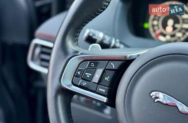 Позашляховик / Кросовер Jaguar F-Pace 2019 в 