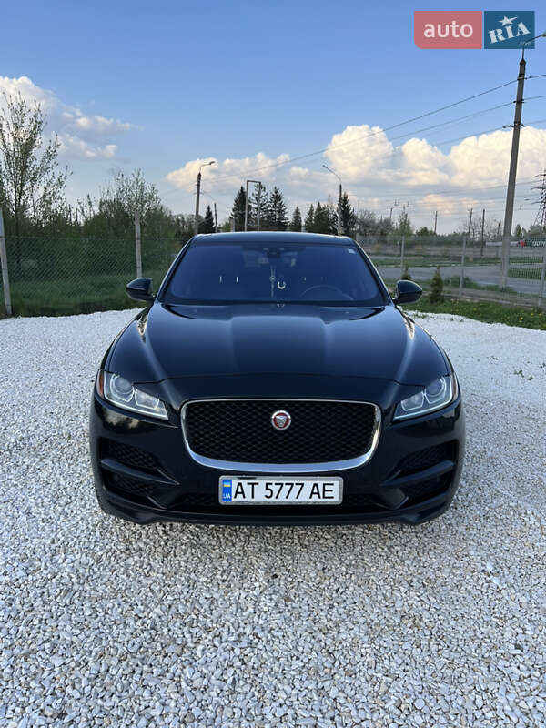Позашляховик / Кросовер Jaguar F-Pace 2016 в Івано-Франківську