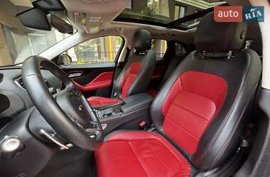 Позашляховик / Кросовер Jaguar F-Pace 2018 в 