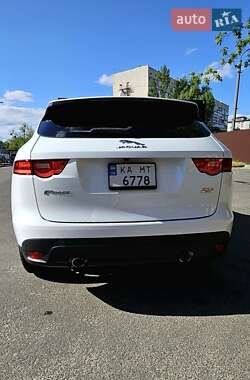 Внедорожник / Кроссовер Jaguar F-Pace 2017 в 