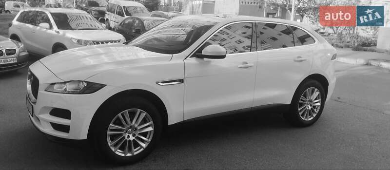 Внедорожник / Кроссовер Jaguar F-Pace 2019 в Киеве