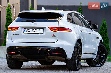 Позашляховик / Кросовер Jaguar F-Pace 2017 в 