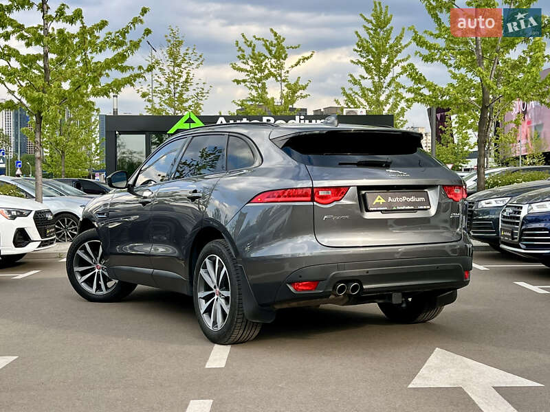 Позашляховик / Кросовер Jaguar F-Pace 2017 в Києві