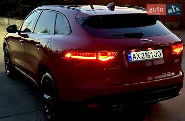 Позашляховик / Кросовер Jaguar F-Pace 2017 в 