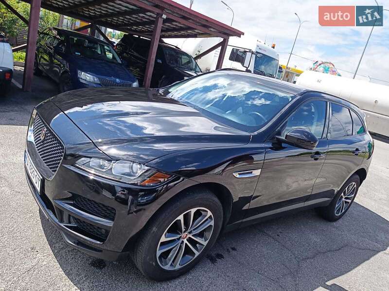 Позашляховик / Кросовер Jaguar F-Pace 2017 в Києві