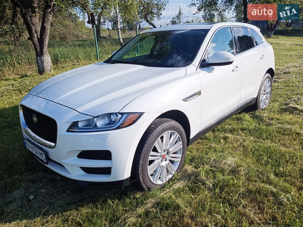 2019 Jaguar F-Pace - мініатюра 28
