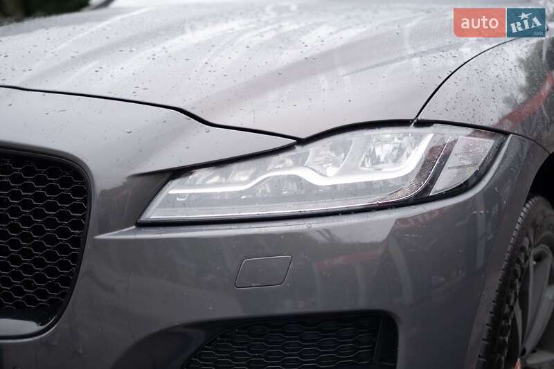 Внедорожник / Кроссовер Jaguar F-Pace 2016 в Львове