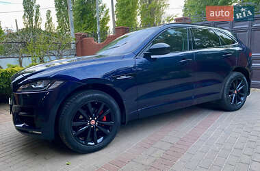 Позашляховик / Кросовер Jaguar F-Pace 2017 в 