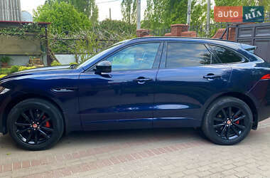 Позашляховик / Кросовер Jaguar F-Pace 2017 в 