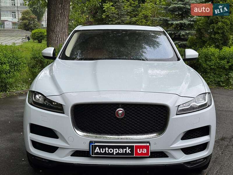 Внедорожник / Кроссовер Jaguar F-Pace 2016 в Киеве