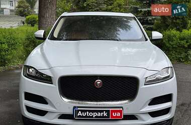 Внедорожник / Кроссовер Jaguar F-Pace 2016 в 