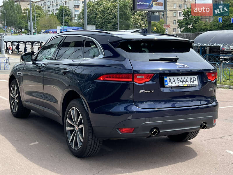 Внедорожник / Кроссовер Jaguar F-Pace 2017 в Киеве