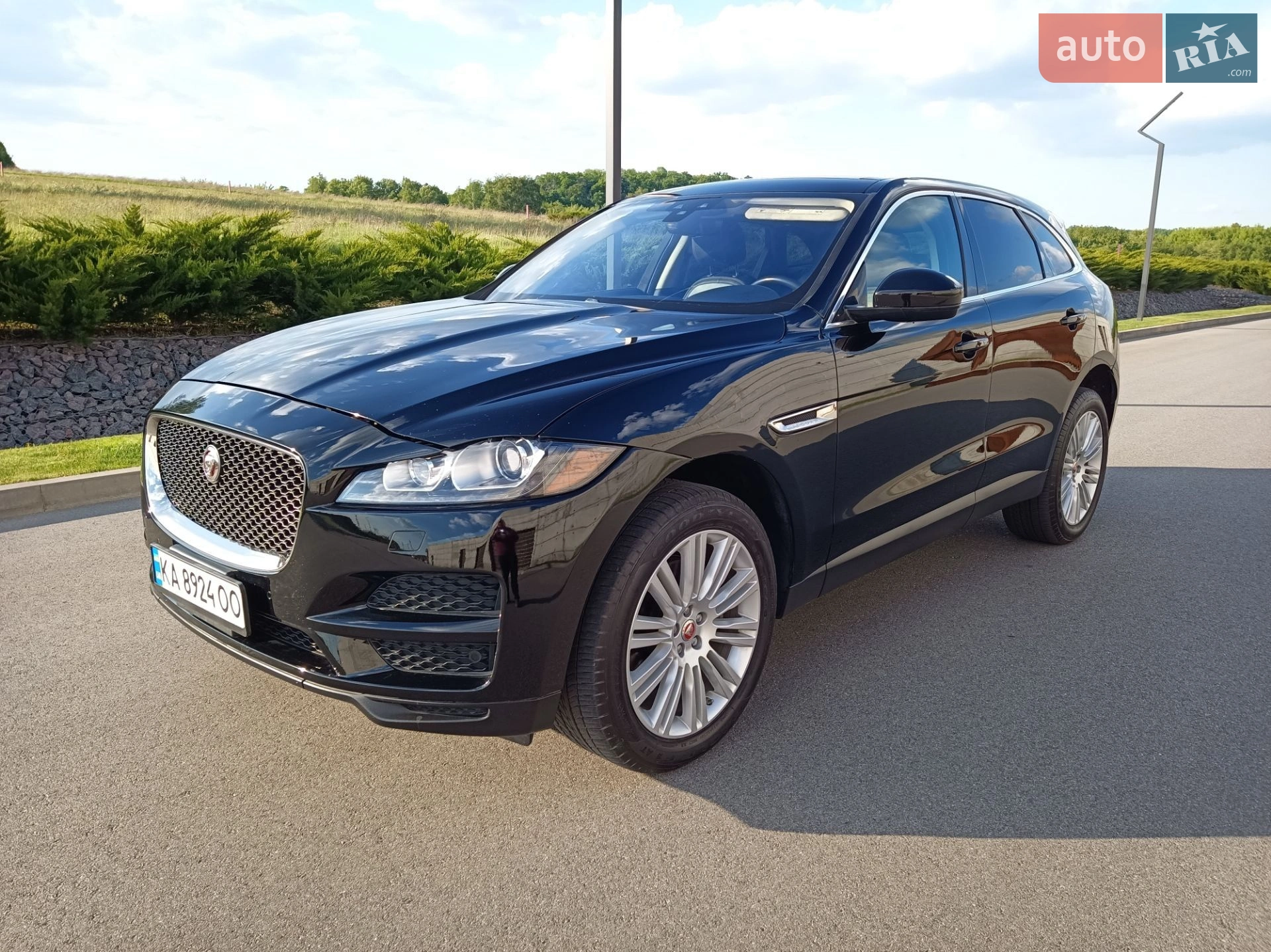2019 Jaguar F-Pace - мініатюра 18