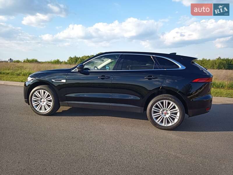 Позашляховик / Кросовер Jaguar F-Pace 2019 в Києві