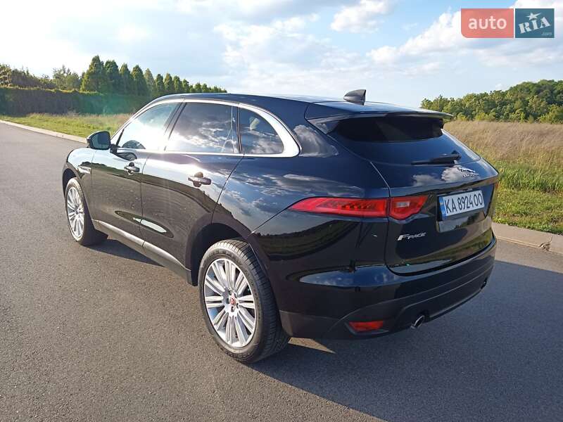 Позашляховик / Кросовер Jaguar F-Pace 2019 в Києві