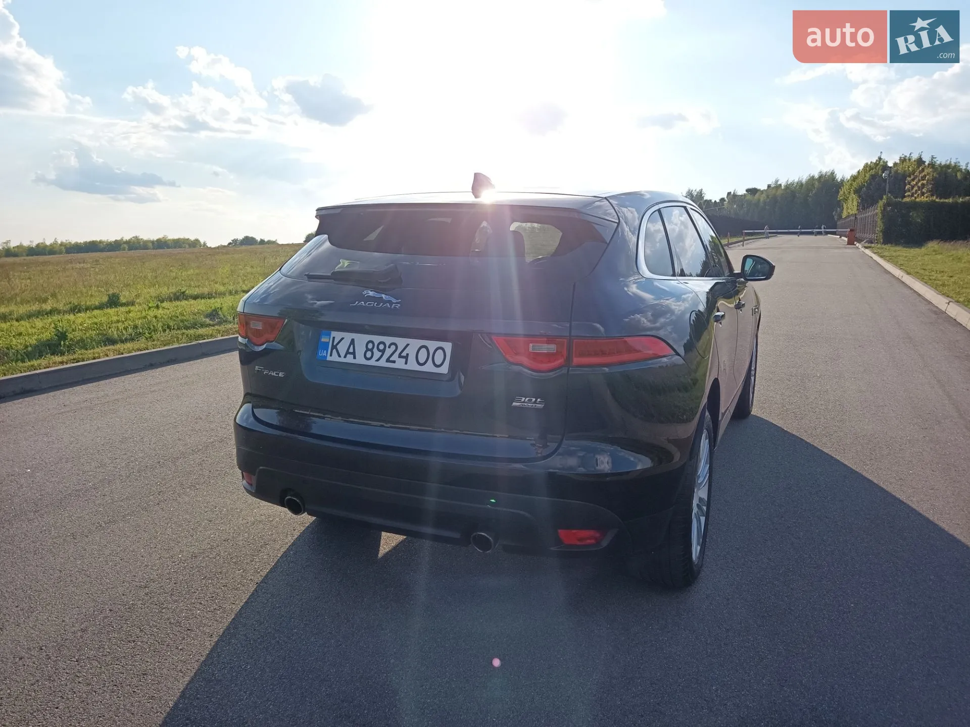 2019 Jaguar F-Pace - мініатюра 26