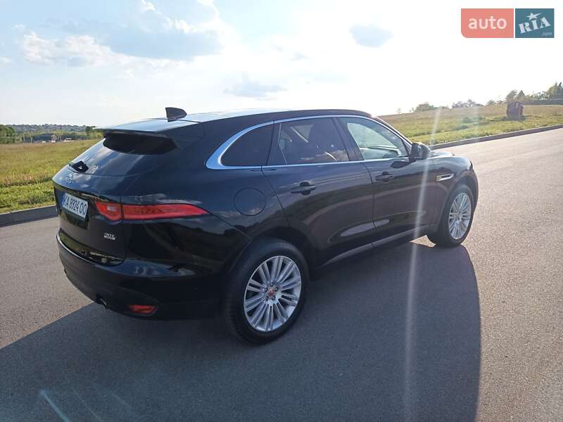 Позашляховик / Кросовер Jaguar F-Pace 2019 в Києві