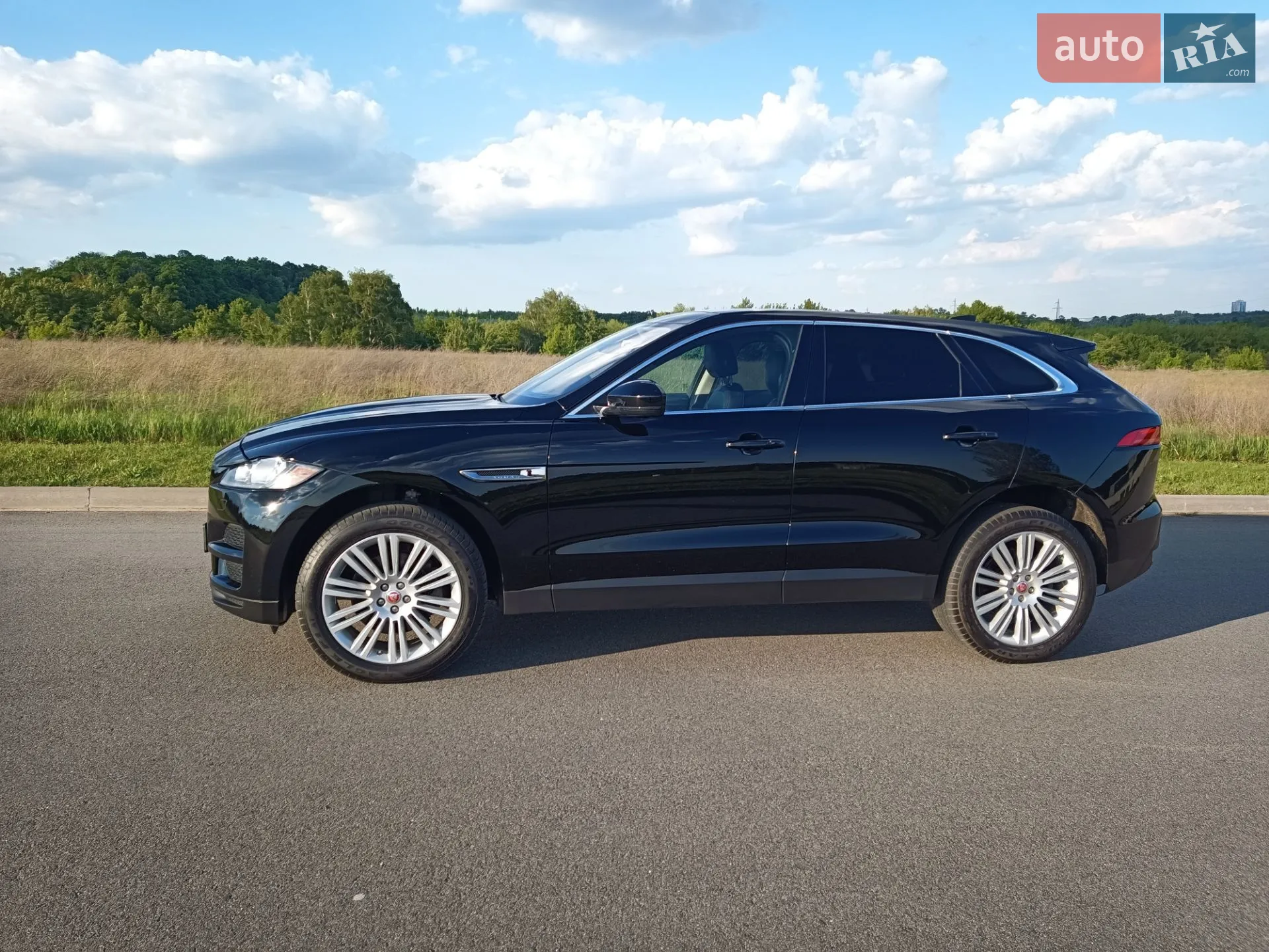 2019 Jaguar F-Pace - мініатюра 44