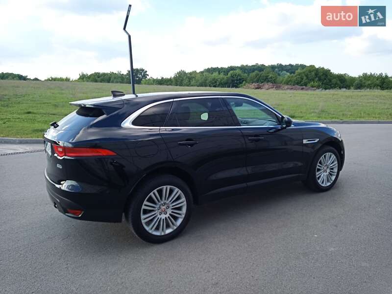 Позашляховик / Кросовер Jaguar F-Pace 2019 в Києві