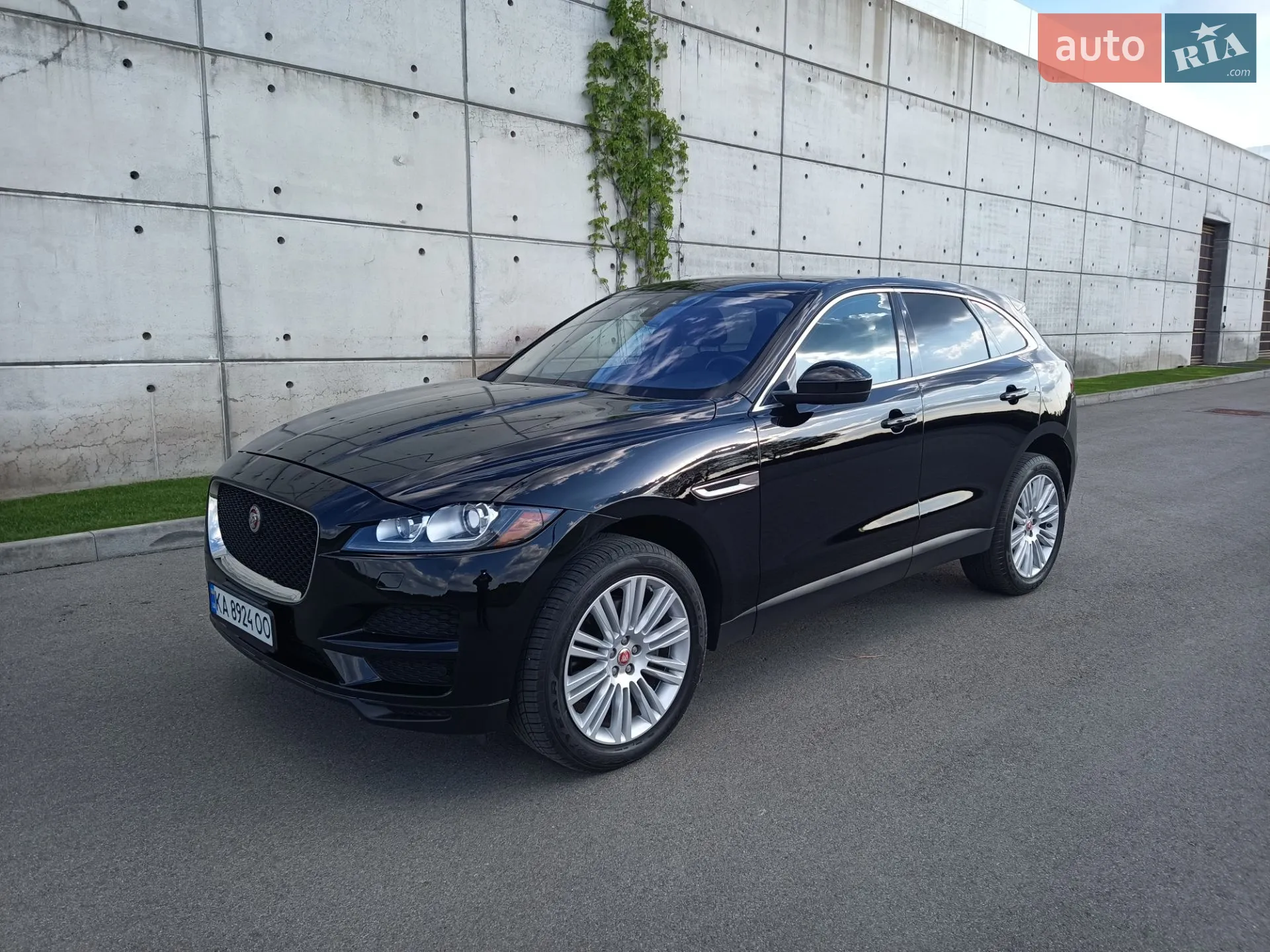 2019 Jaguar F-Pace - мініатюра 68