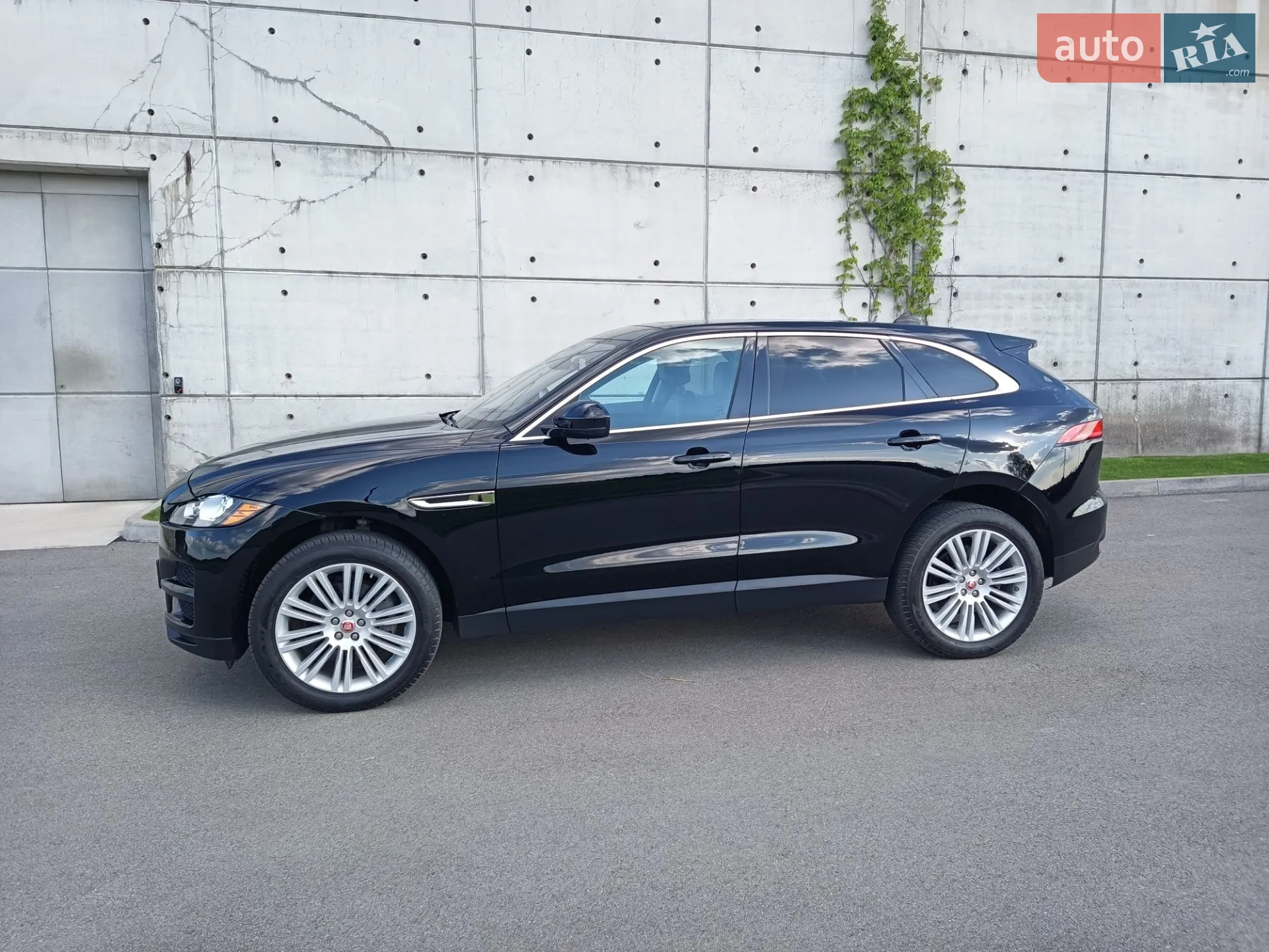 2019 Jaguar F-Pace - мініатюра 6