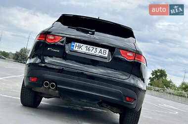 Внедорожник / Кроссовер Jaguar F-Pace 2016 в 